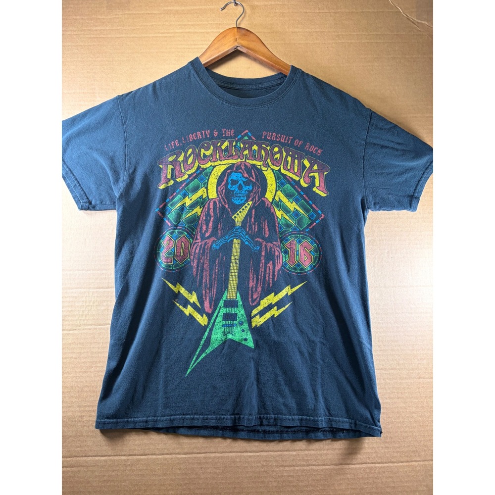 Rocklahoma 2016 T Shirt Mens Small Black Band Fes Disturbed Rob Zombie Scorpions